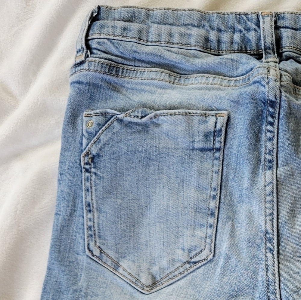 Zara light wash raw hem zipper ankle distressed skinny jeans 2 - Picture 13 of 14